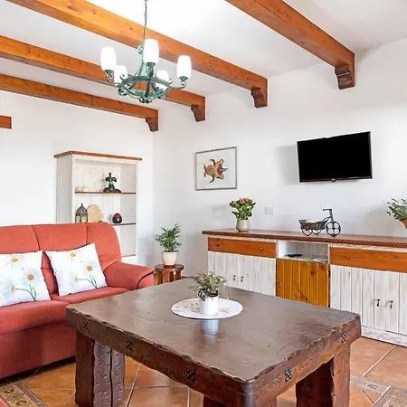 Prázdninový dům La Casona Tías